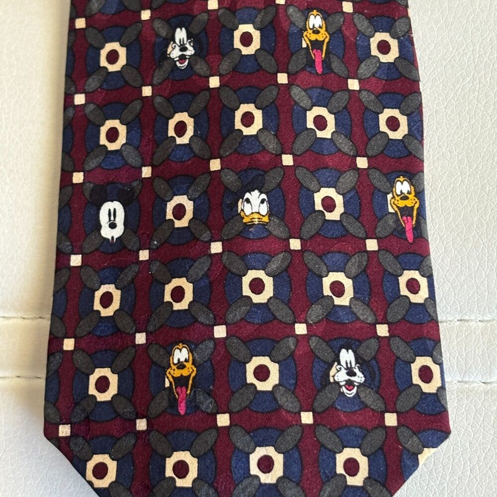 Disney Store 100% Silk Tie Mickey Donald Goofy Pluto Burgundy Navy Necktie